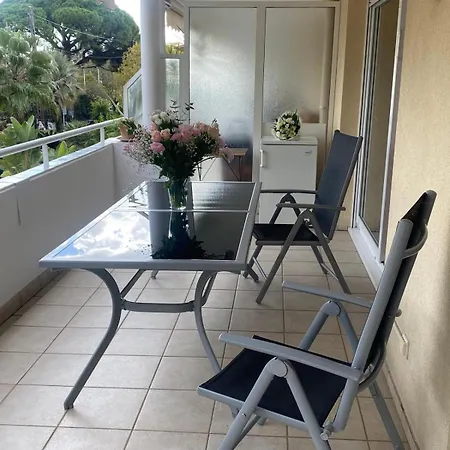 Appartement Elégant 2 Pièces Calme, Sécurisé Près Centre-ville Cannes